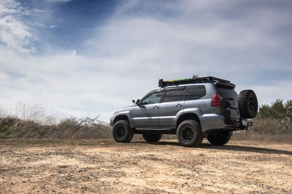  Lexus GX Model with Black Rhino Barstow